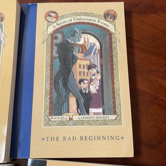 A Series of Unfortunate Events Lemony Snicket 4 - Picture 5 of 6